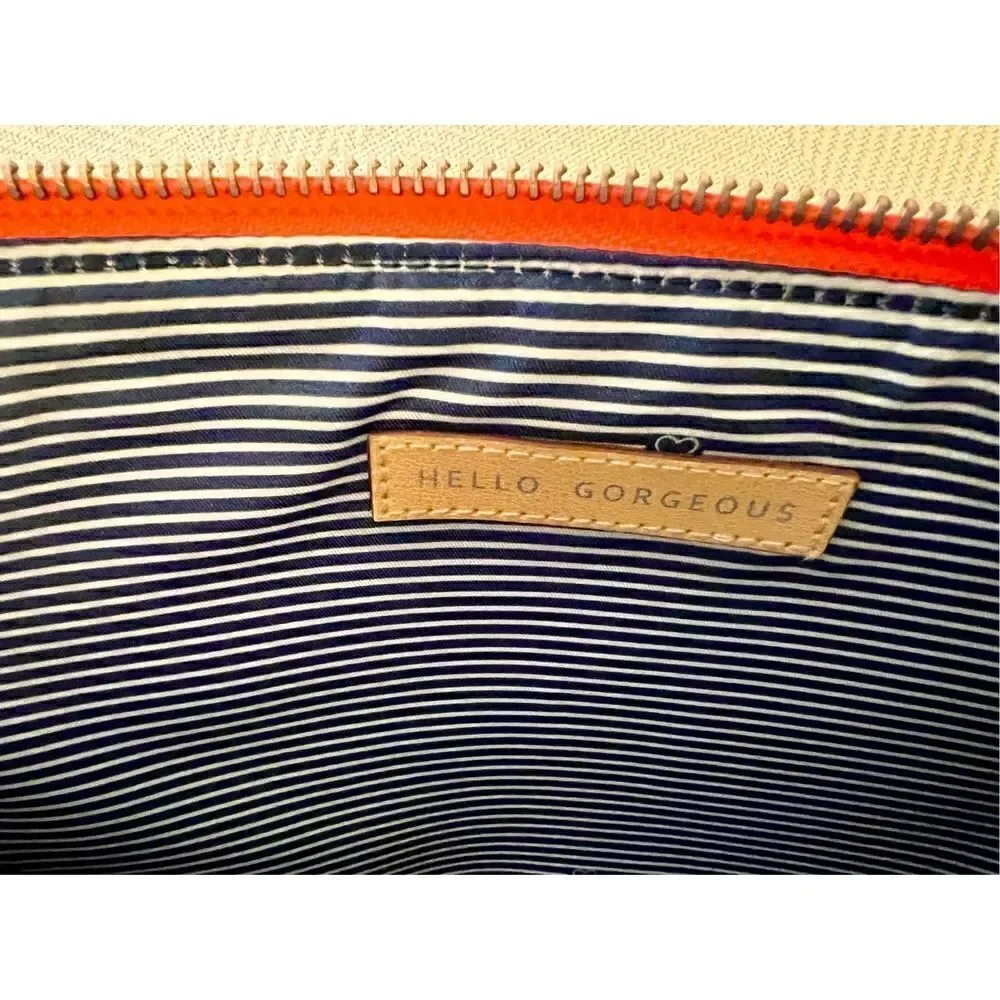 STELLA AND DOT Clutch/Handbag/Makeup Bag W/Additional Pockets. Prop on Tv Show
